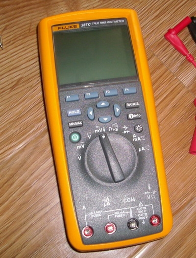 萬(wàn)用表.jpg